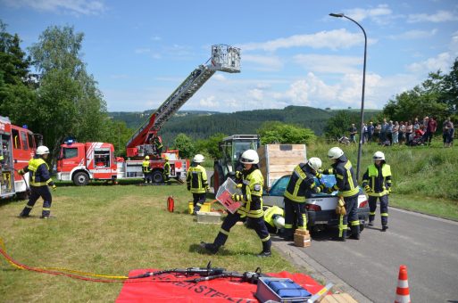 90 Jahre Feuerwehr Naurath-Wald_34