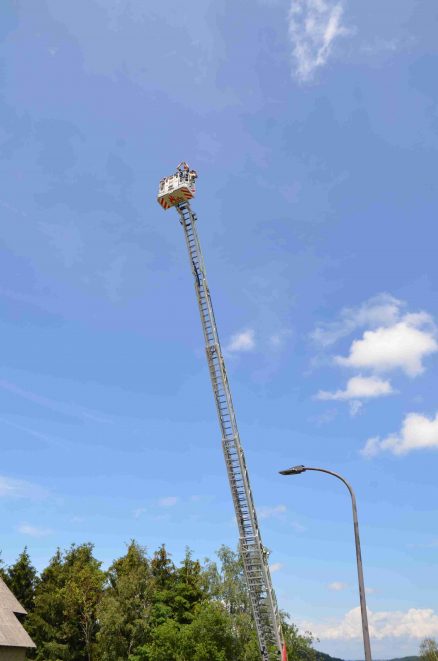 90 Jahre Feuerwehr Naurath-Wald_75